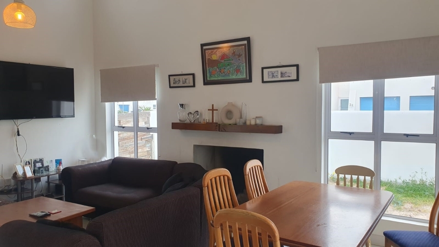 4 Bedroom Property for Sale in Lampiesbaai Western Cape